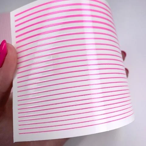 Nail art decoration action-Pink lines for nail art