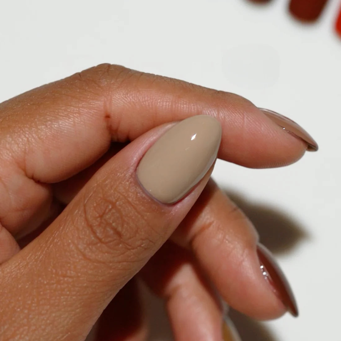 nail polish brunch look-DIVA Duo DV266 Nude Mocha