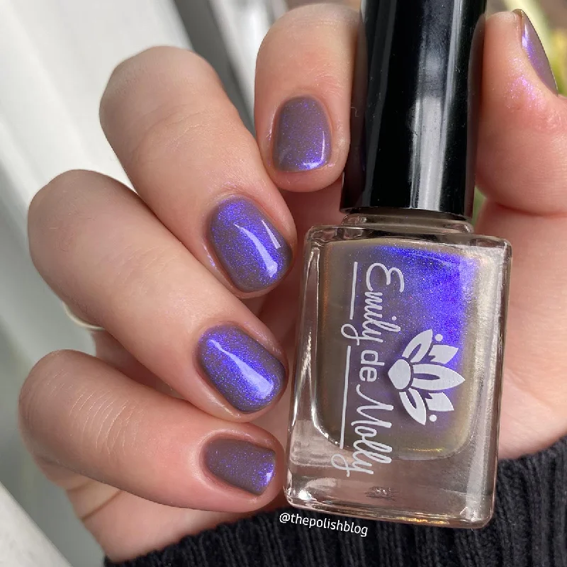 nail polish chocolate dip-Emily de Molly - Written Invitation