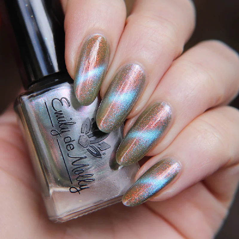 nail polish pastry beige-Emily de Molly - Flicker In Time (Magnetic)